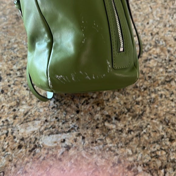 Green leather coach bag, wallet, and coordinating scarf. - Picture 4 of 5